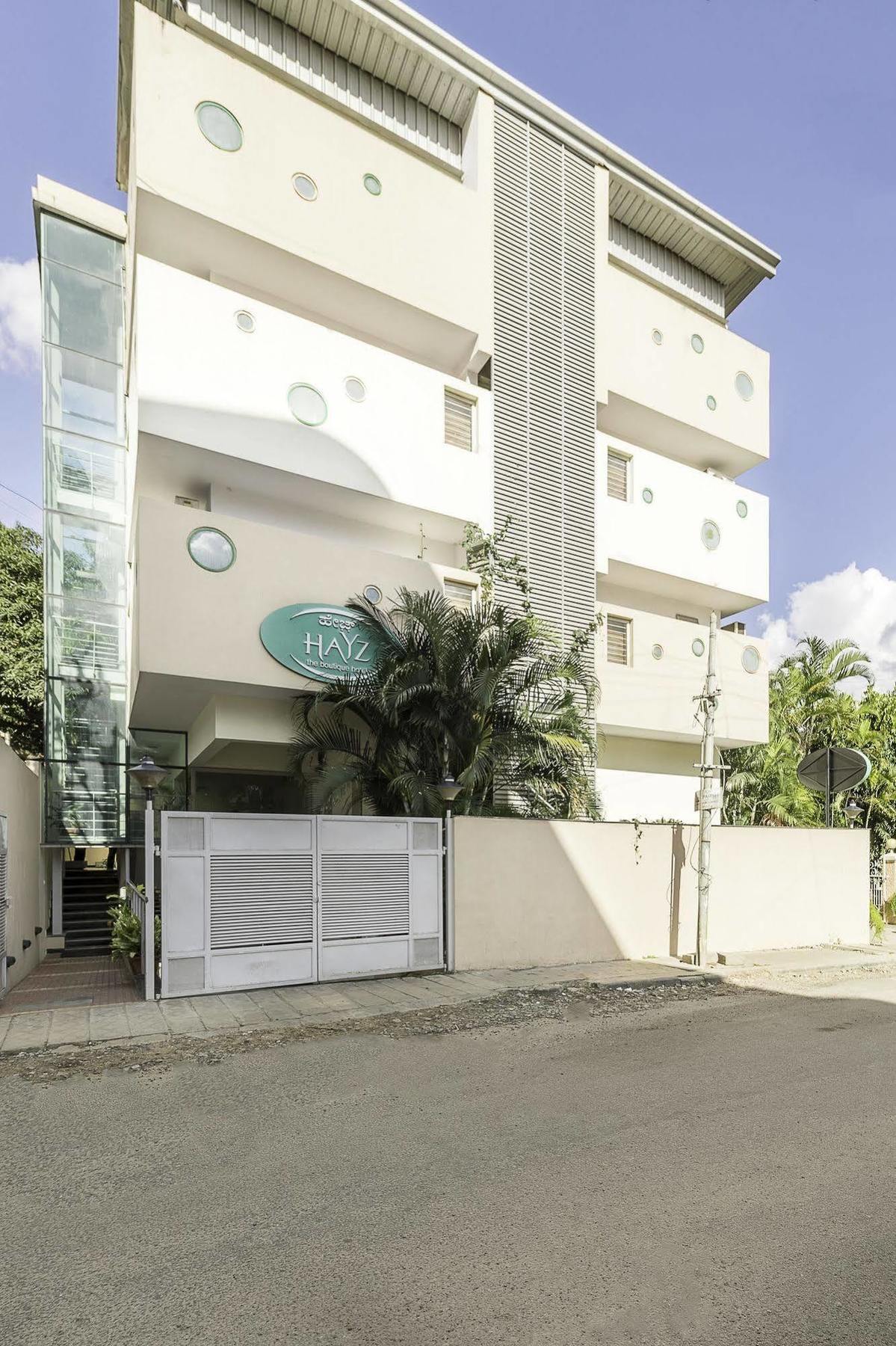 Mayflower Hayz Boutique Bangalore Buitenkant foto